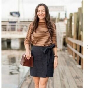 Jcrew textured navy wrap mini skirt 00p